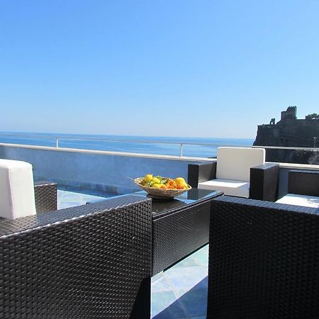 La Terrazza Sul Mare Bed & Breakfast Aci Castello Exterior photo
