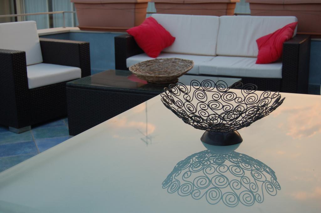 La Terrazza Sul Mare Bed & Breakfast Aci Castello Room photo